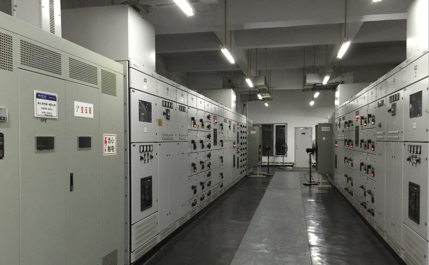 Maintain the power transmission and distribution system in the equipment room